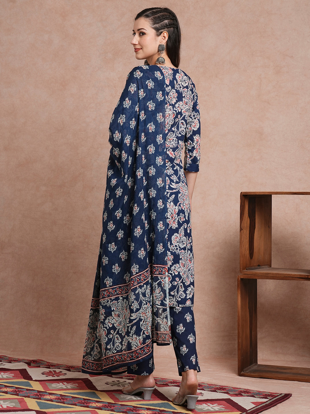 Floral Printed & Embroidered Straight Kurta with Pant & with Printed Dupatta – Blue