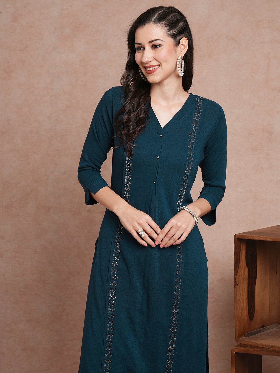 Solid Ethnic Hand Embroidered Straight Fit Kurta - Teal Green