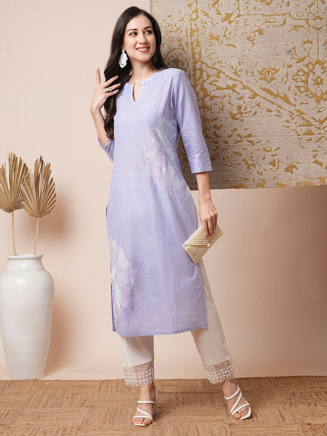 Floral Sequin Embroidered Straight Fit Kurta - Lavender