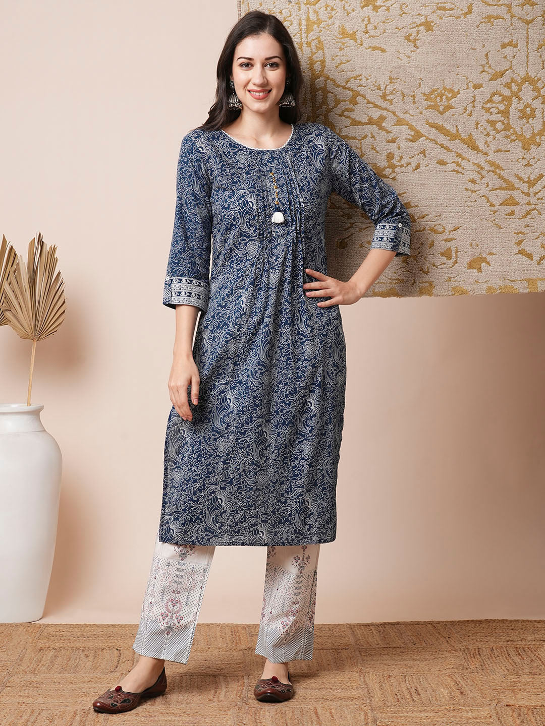 Ethnic Printed Straight Fit Kurta with Pant - Blue