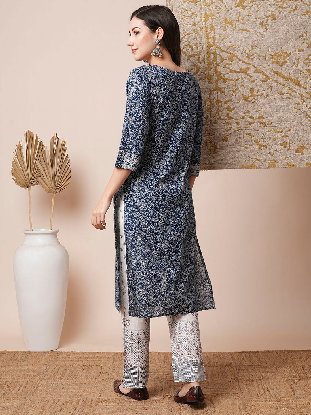 Ethnic Printed Straight Fit Kurta with Pant - Blue