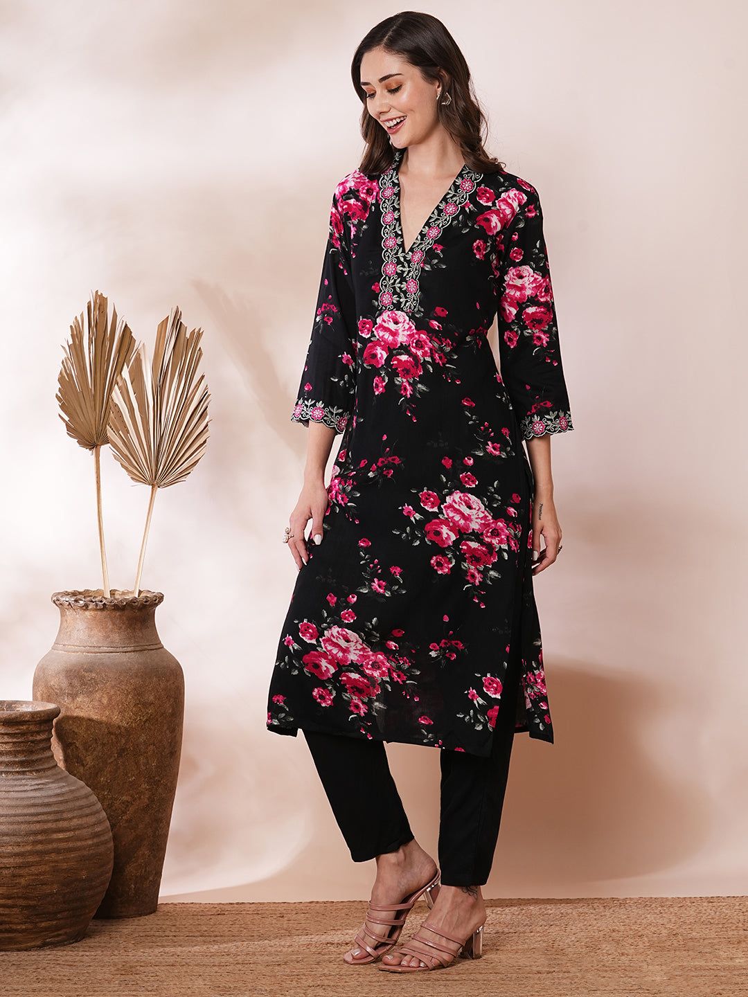 Floral Printed & Embroidered Straight Fit Kurta with Pant - Black