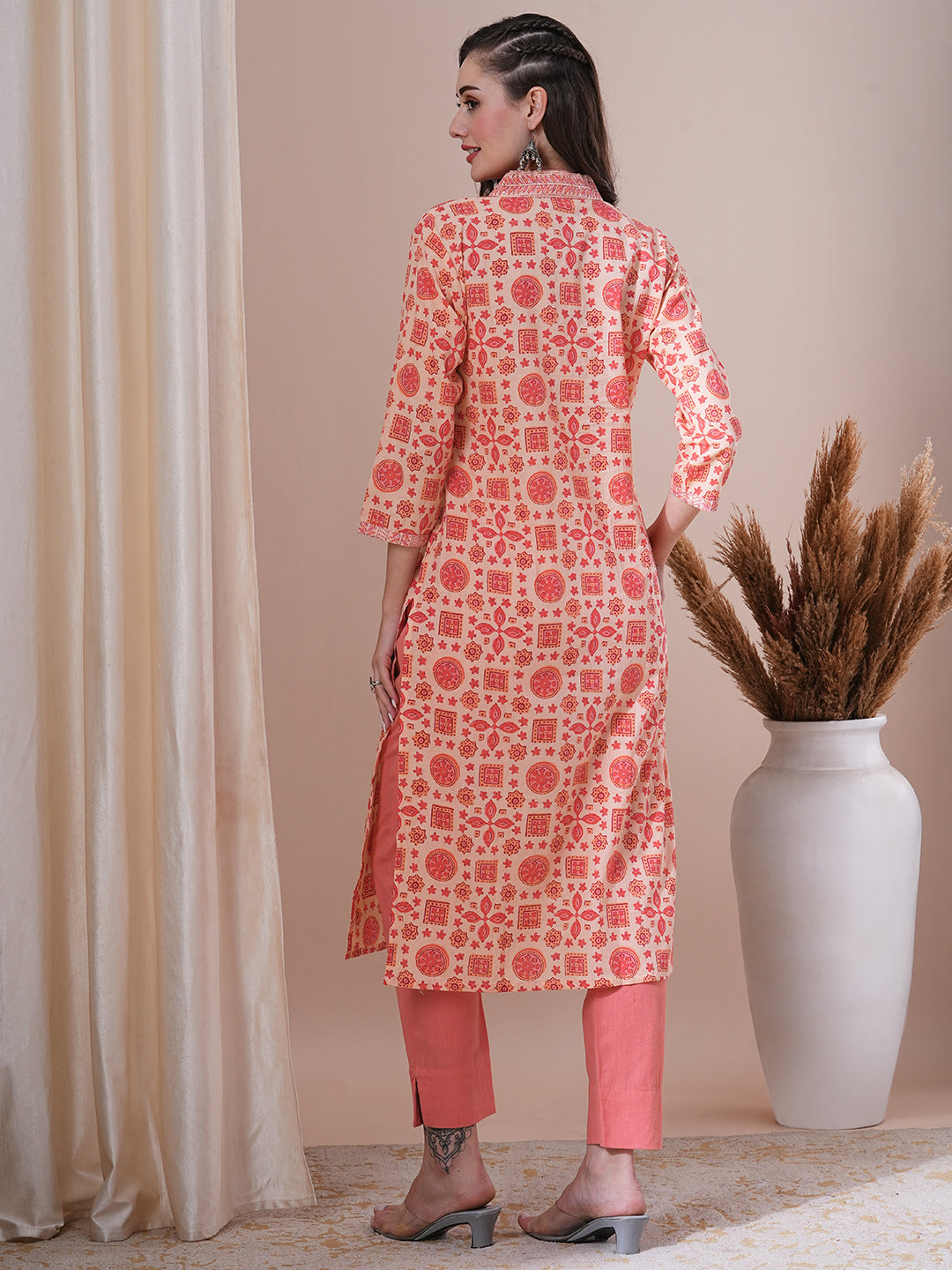 Ethnic Floral Printed & Sequin Embroidered Straight Fit Kurta - Peach