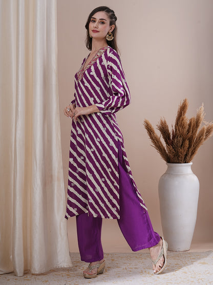 Leheriya Foil Printed & Zari Embroidered Straight Fit Kurta with Pant - Purple