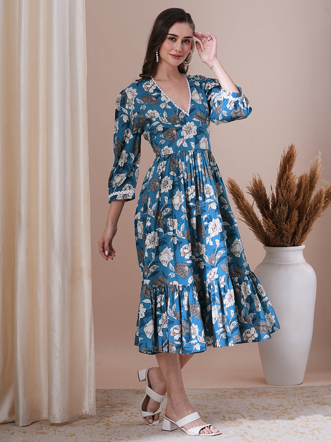 Floral Printed A-Line Pleated Midi Dress - Blue