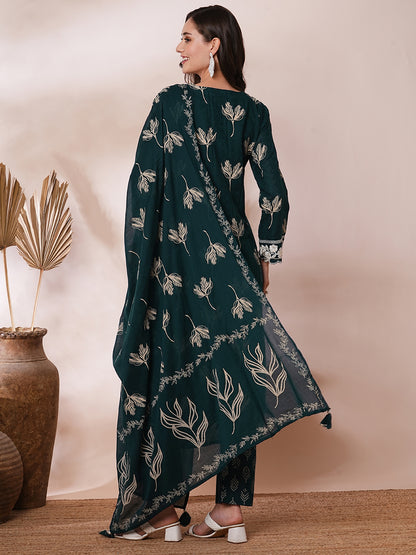 Floral Printed & Thread Embroidered Straight Fit Kurta with Pant & Dupatta - Green