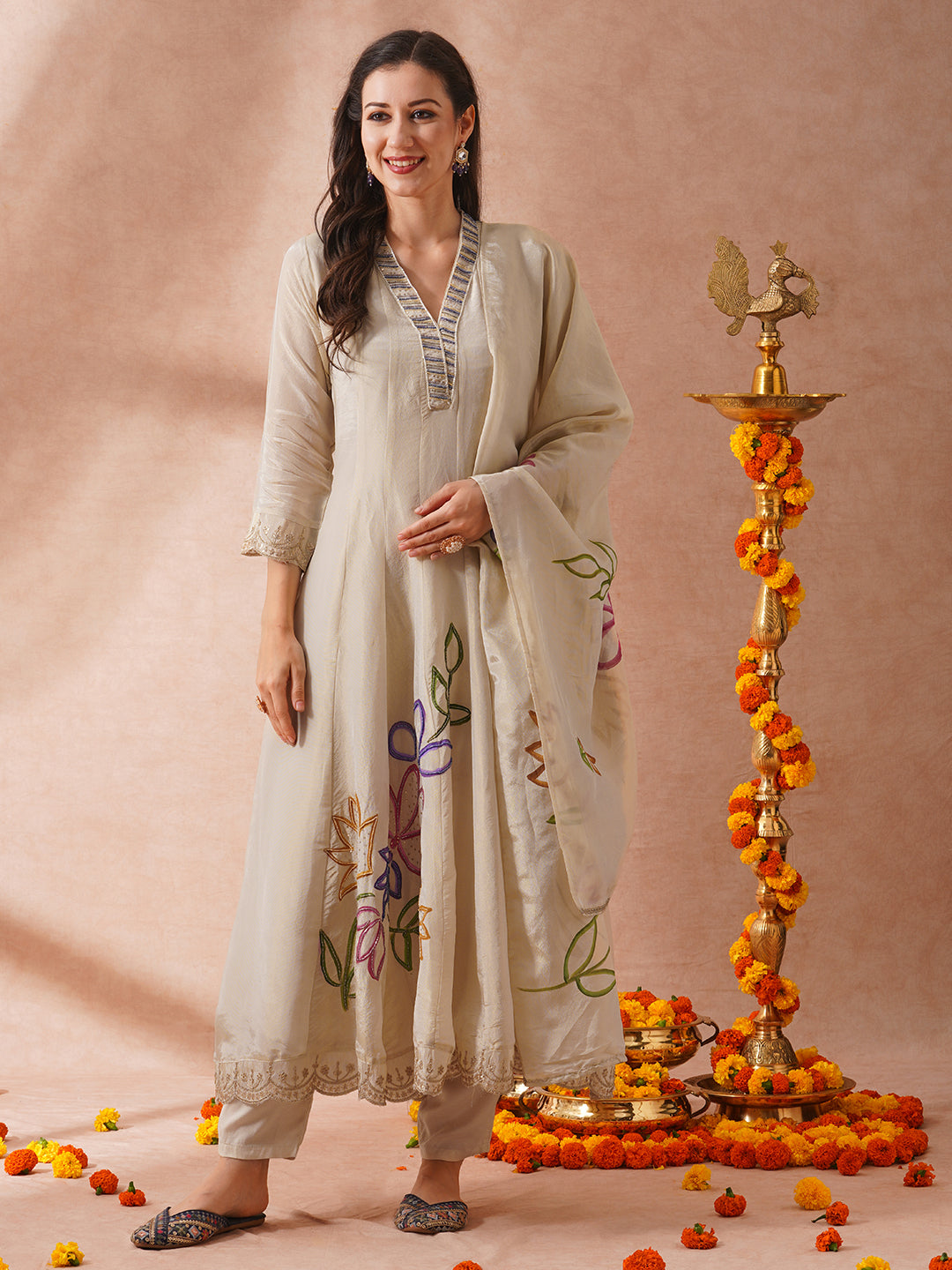 Floral Hand Embroidered Anarkali Flared Kurta with Pant and Hand Painted Dupatta - Off White