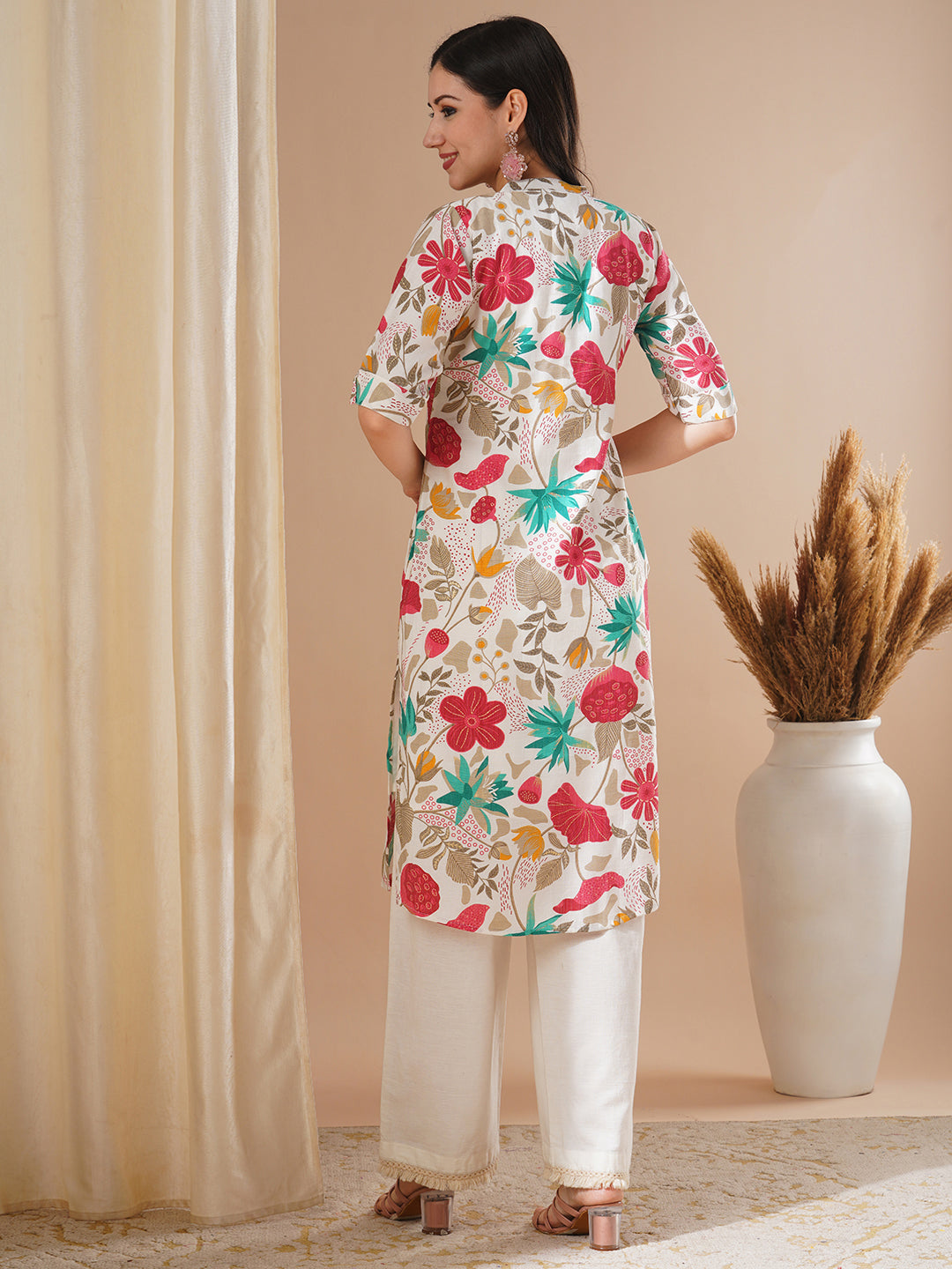 Abstract Floral Foil Printed Straight Fit Kurta - Off White