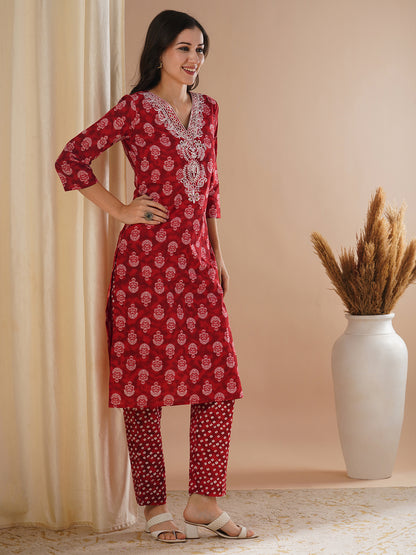 Ethnic Floral Printed & Embroidered Straight Fit Kurta with Pant - Red