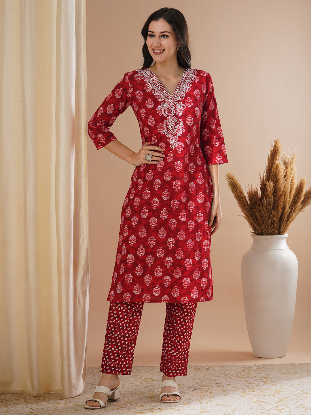 Ethnic Floral Printed & Embroidered Straight Fit Kurta with Pant - Red