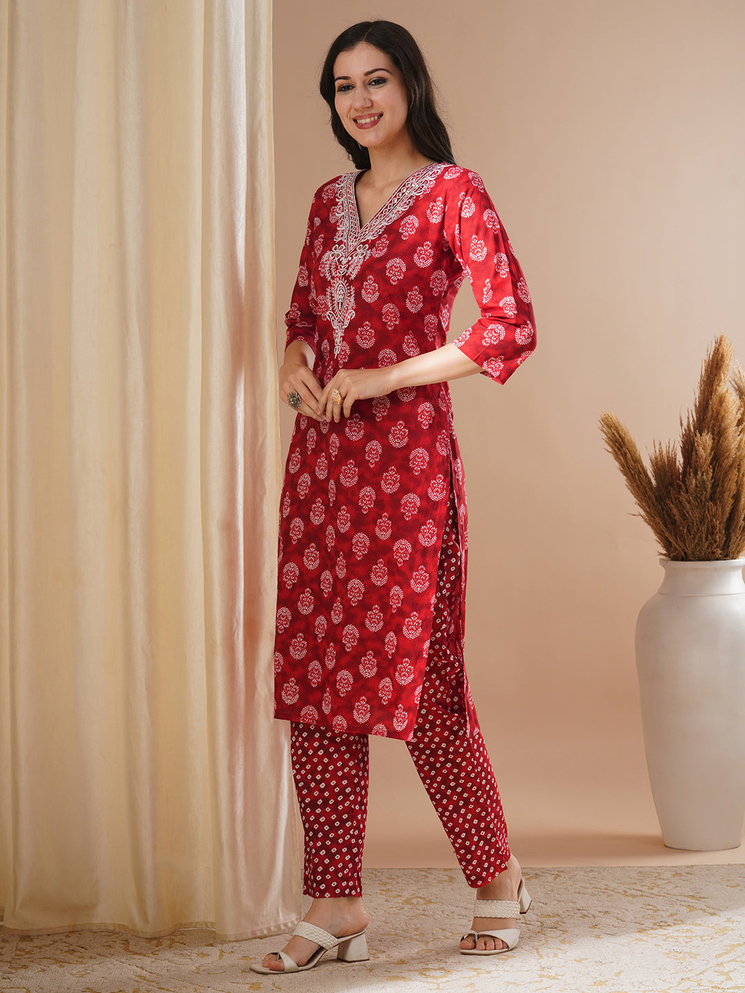 Ethnic Floral Printed & Embroidered Straight Fit Kurta with Pant - Red