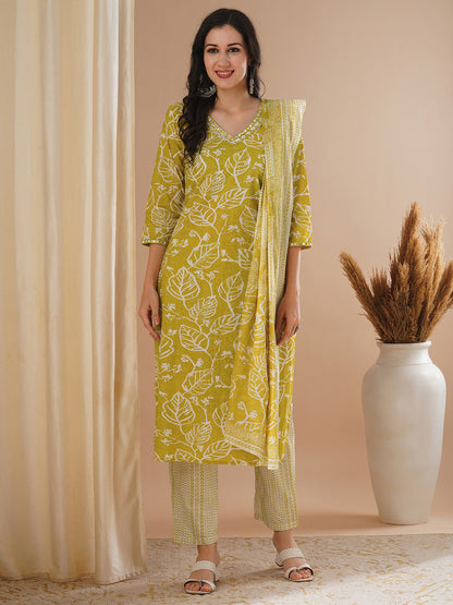 Abstract Floral Printed & Embroidered Straight Kurta with Pant & Dupatta - Green