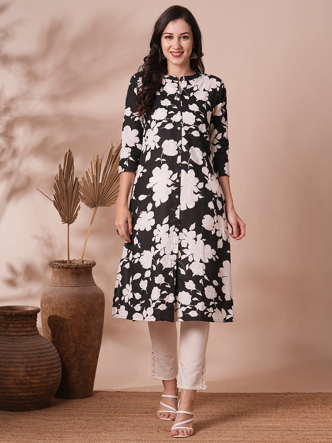 Abstract Floral Printed A-Line Cotton Flax Kurta - Black