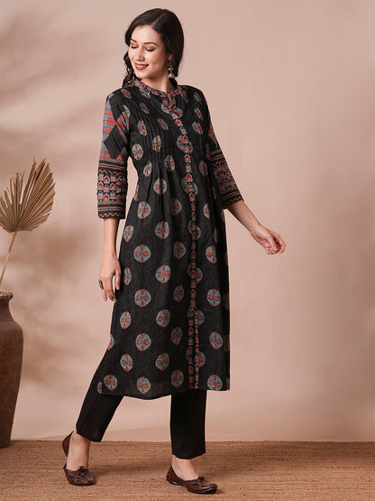 Ethnic Floral Printed A-Line Pleated Kurta with Pant - Black