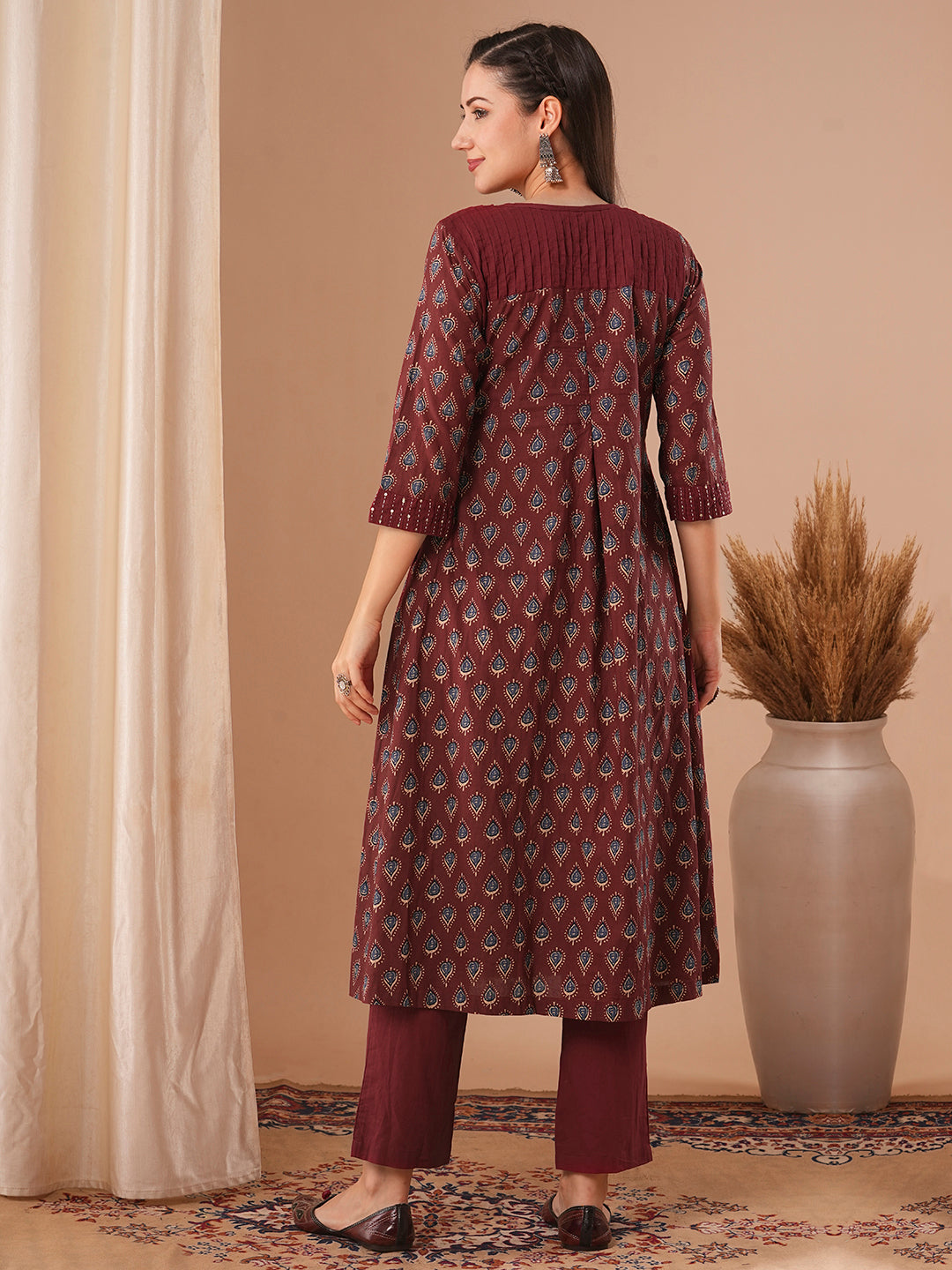 Ethnic Floral Printed A-Line Kurta with Pant - Maroon