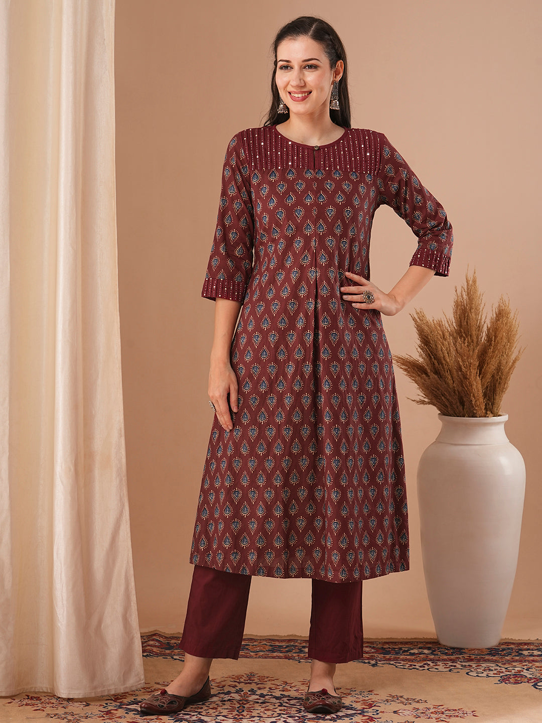 Ethnic Floral Printed A-Line Kurta with Pant - Maroon