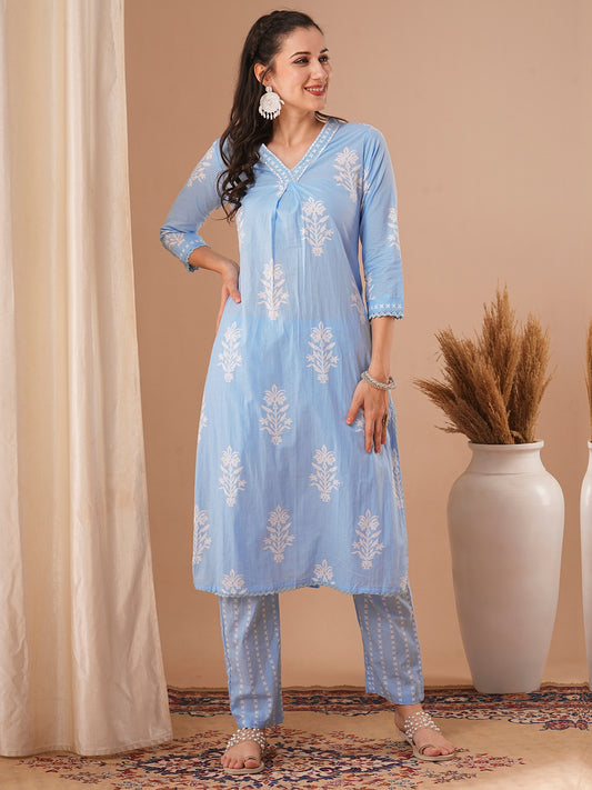 Ethnic Floral Printed Straight Fit Kurta with Pant - Blue