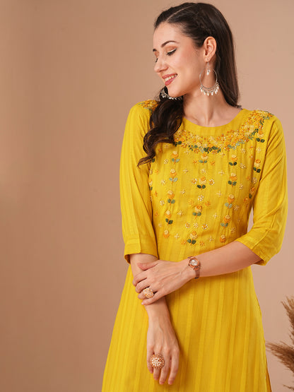 Solid Floral Hand Embroidered Straight Fit Kurta with Pant - Yellow