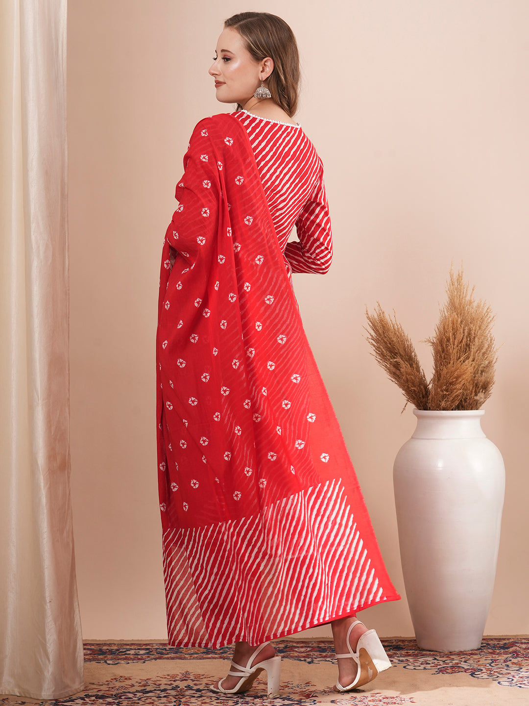 Leheriya Printed & Floral Embroidered Straight Fit Kurta with Pant & Dupatta - Red