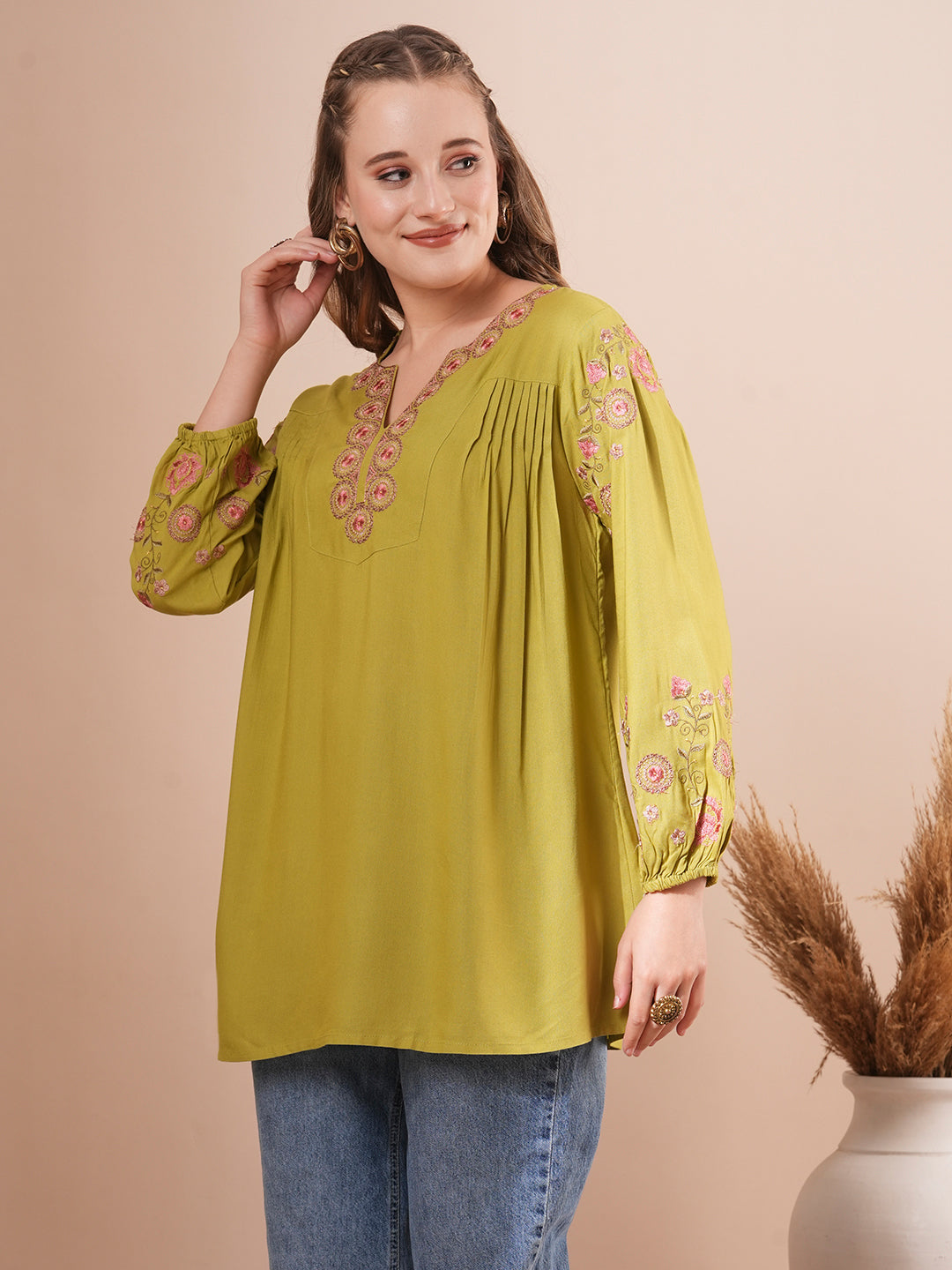 Floral Resham Embroidered A-Line Pleated Short Kurti - Green