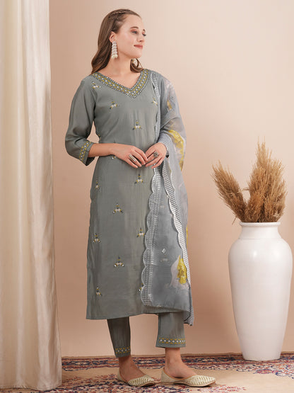 Solid Ethnic Embroidered Straight Fit Kurta with Pant & Printed Dupatta - Grey