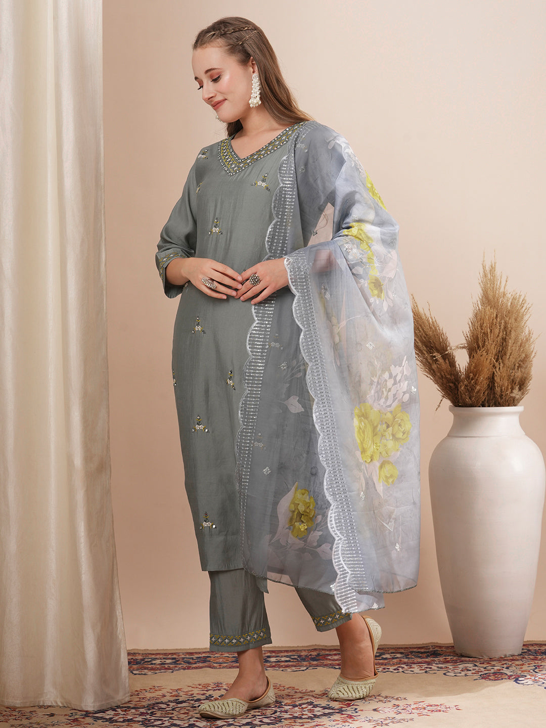 Solid Ethnic Embroidered Straight Fit Kurta with Pant & Printed Dupatta - Grey