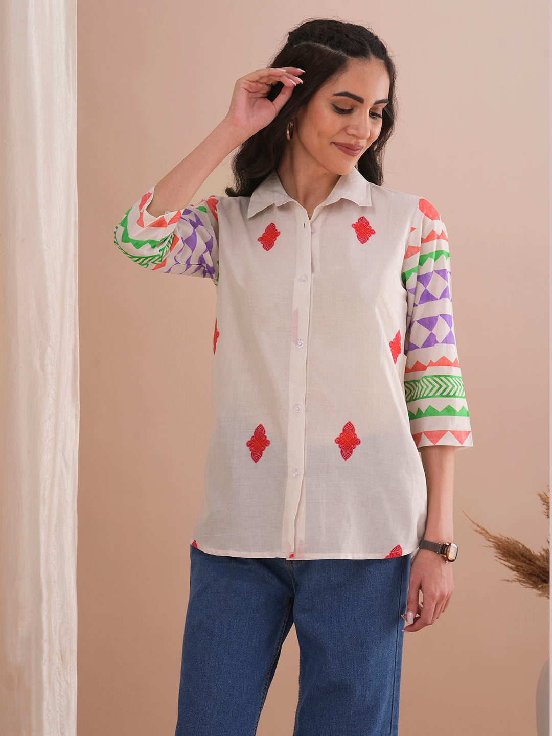 Ethnic Geometric Printed Straight Fit Kurti - Off White