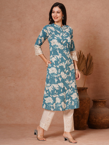 Abstract Floral Foil Printed A-Line Paneled Cotton Flax Kurta - Blue