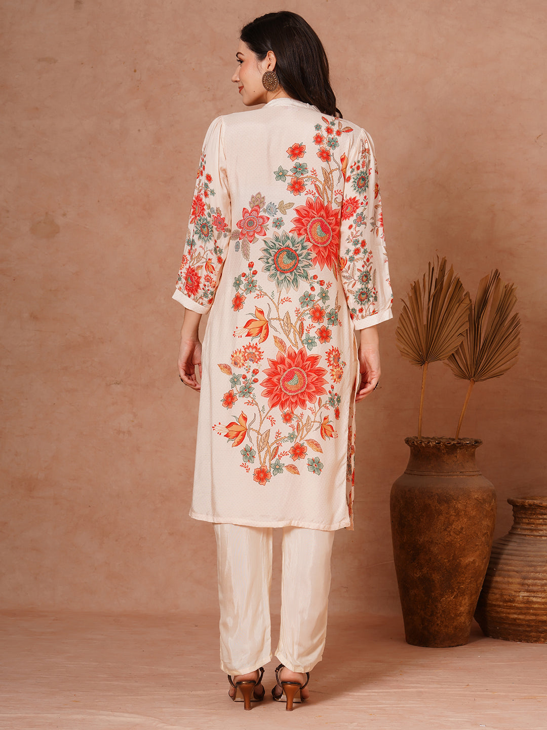 Floral Printed Straight Fit Kurta with Pant - Off White