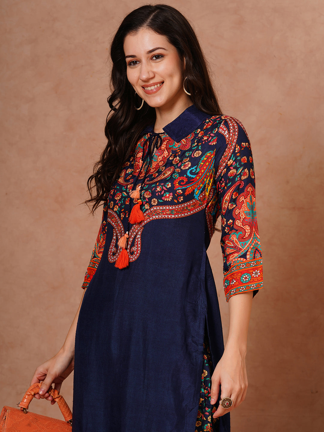 Ethnic Floral Printed Straight Fit Kurta with Pant - Blue