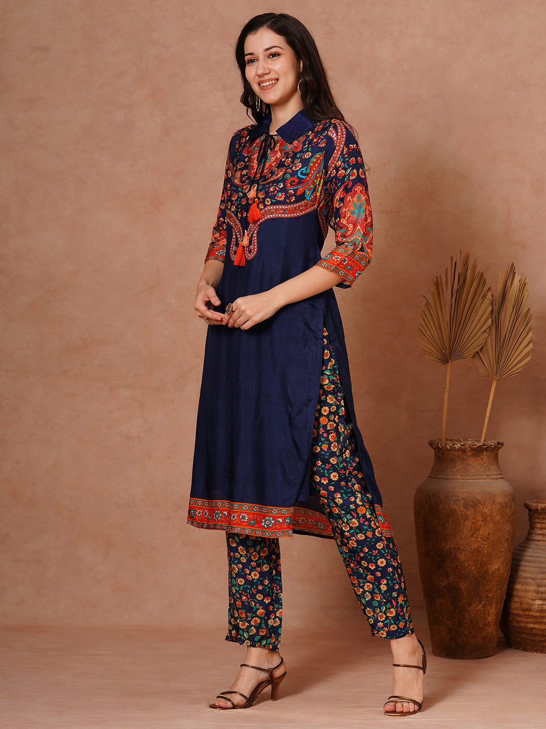 Ethnic Floral Printed Straight Fit Kurta with Pant - Blue