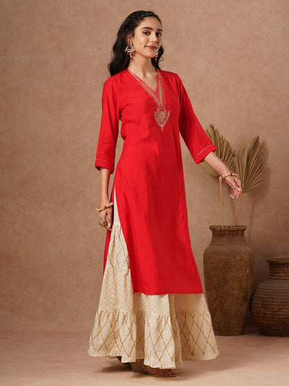 Solid Ethnic Zari Embroidered Straight Fit Kurta - Red