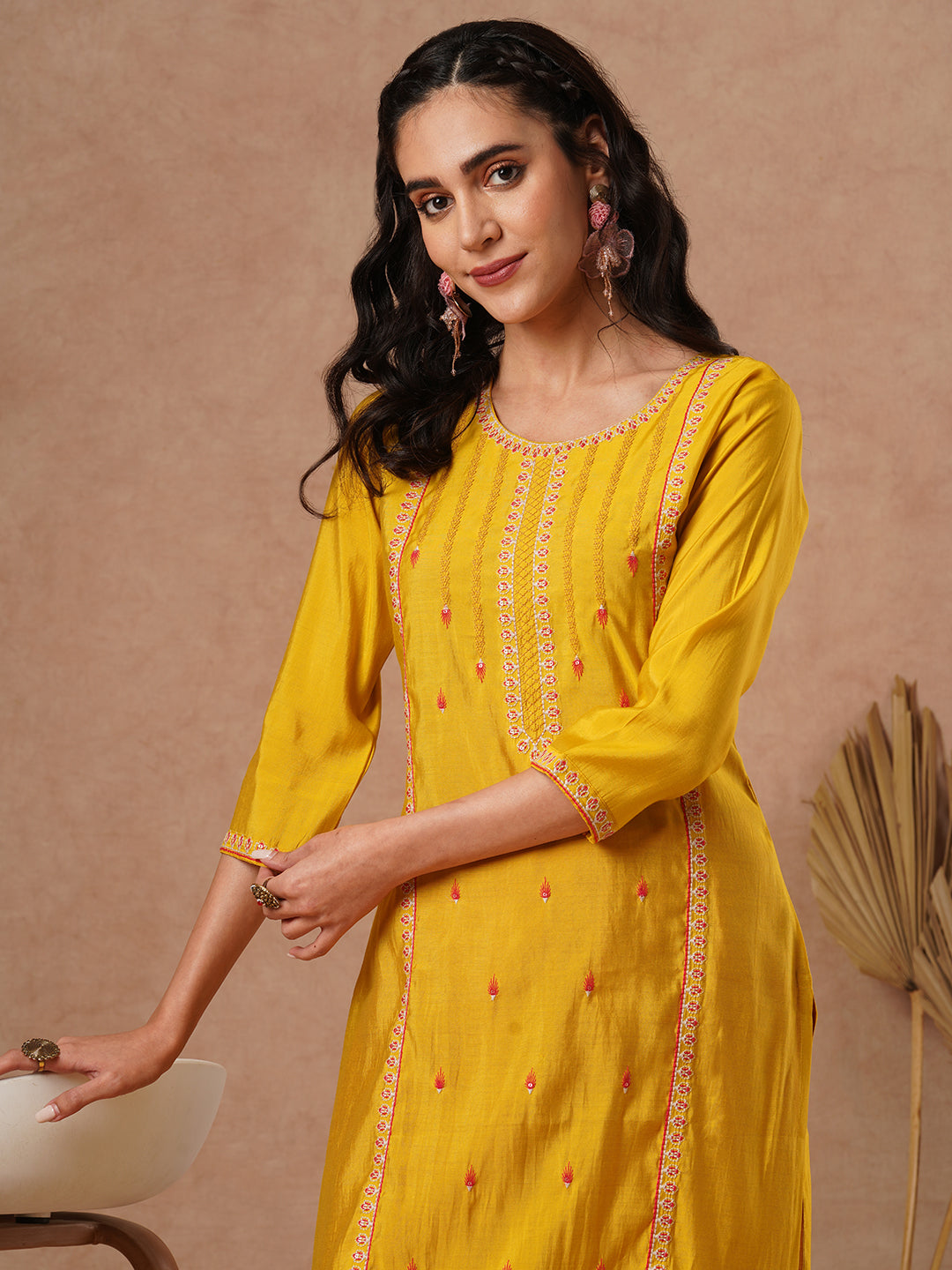 Ethnic Resham Embroidered Straight Fit Kurta - Yellow