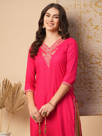 Ethnic Embroidered Straight Fit Kurta - Pink