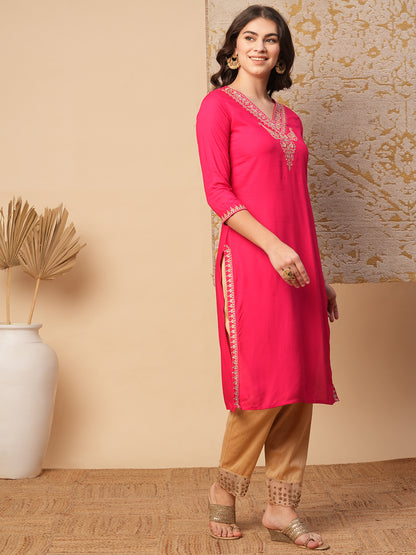 Ethnic Embroidered Straight Fit Kurta - Pink