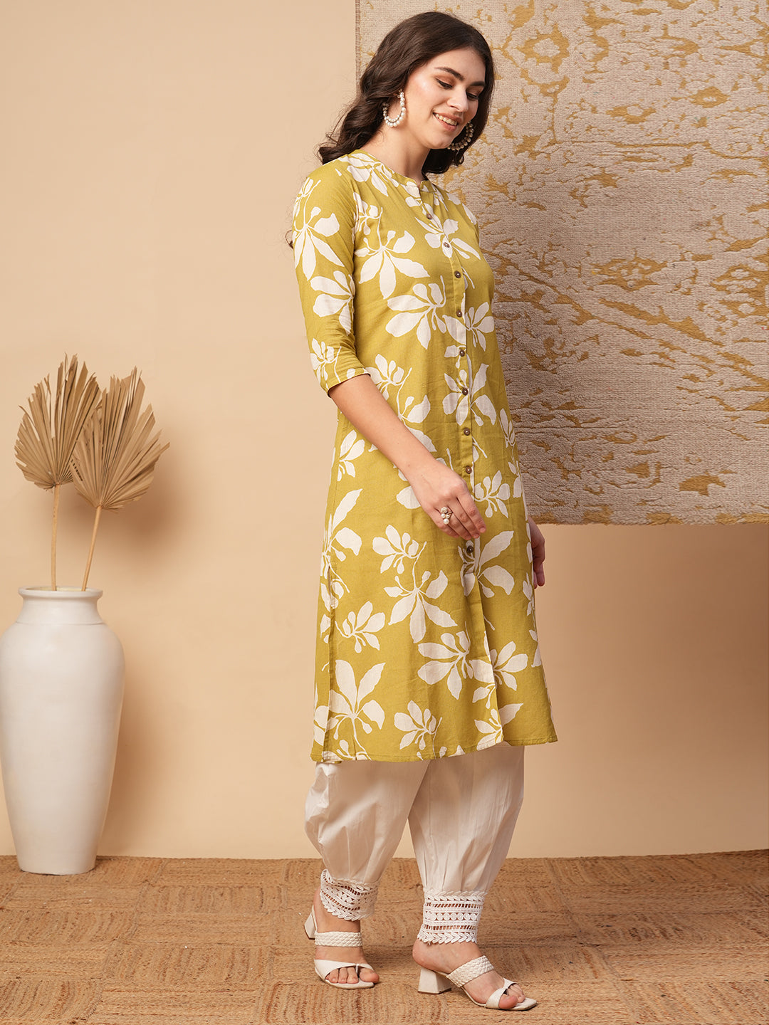 Abstract Floral Printed A-Line Flared Cotton Flax Kurta - Green