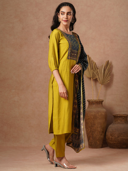 Solid Ethnic Embroidered Straight Fit Kurta with Pant and Dupatta - Lime Green