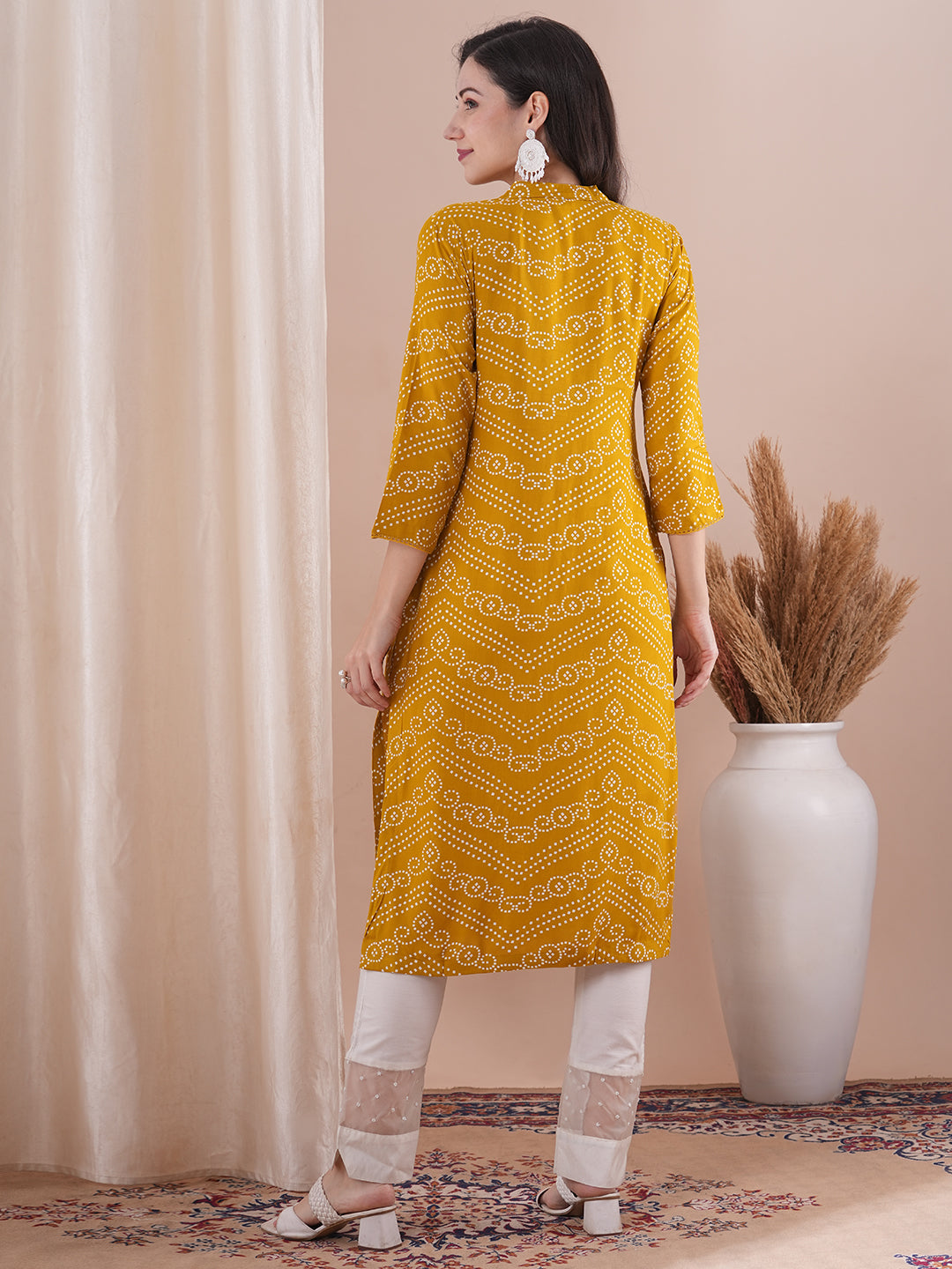 Abstract Bandhani Printed Straight Fit Kurta - Mustard