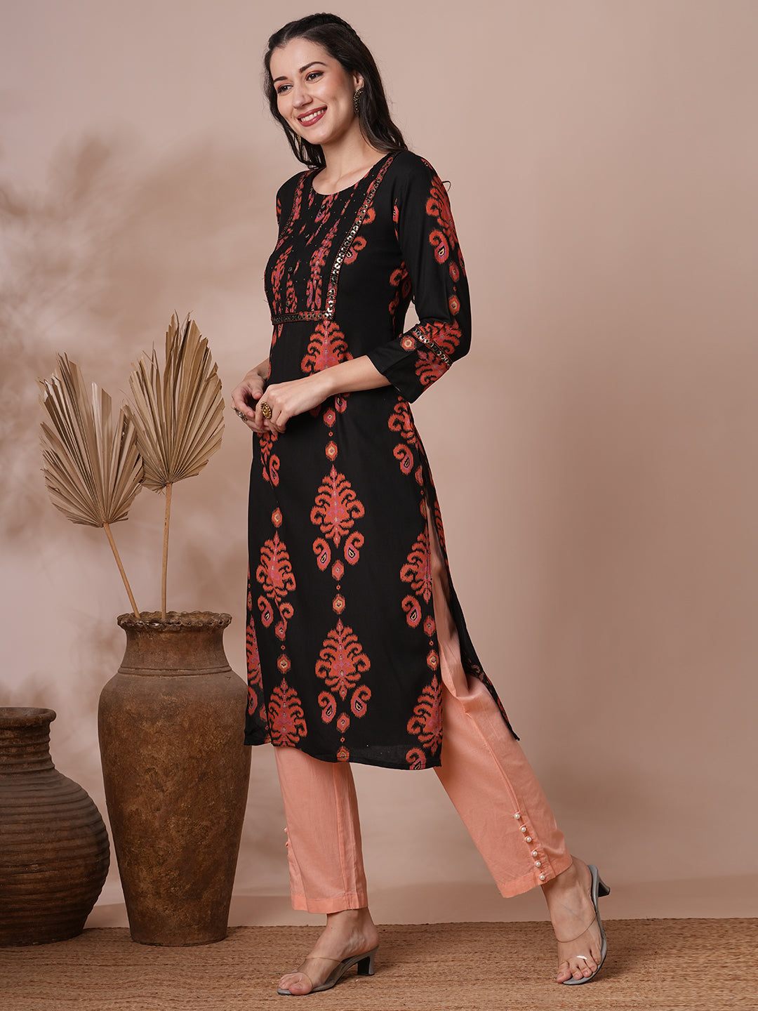 Ethnic Ikat Printed & Embroidered Straight Fit Kurta - Black