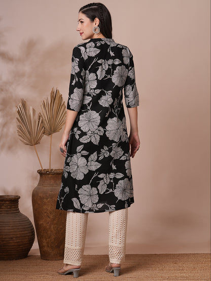 Ethnic Floral Printed Straight Fit Kurta - Black