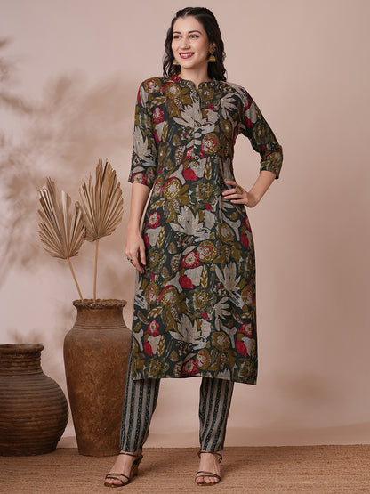 Abstract Floral Foil Printed & Embroidered Straight Fit Kurta with Pant - Green