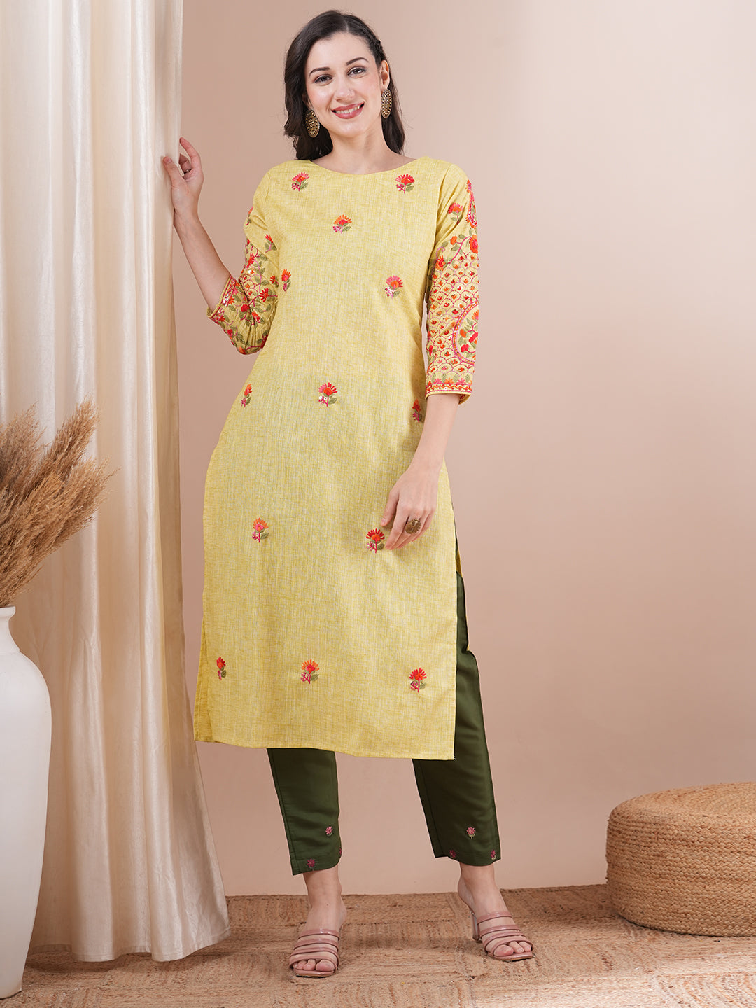 Solid Resham & Sequins Embroidered Kurta - Lime Yellow