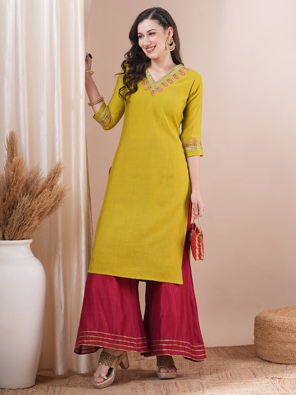 Solid Ethnic Floral Embroidered Straight Fit Kurta - Lime Green