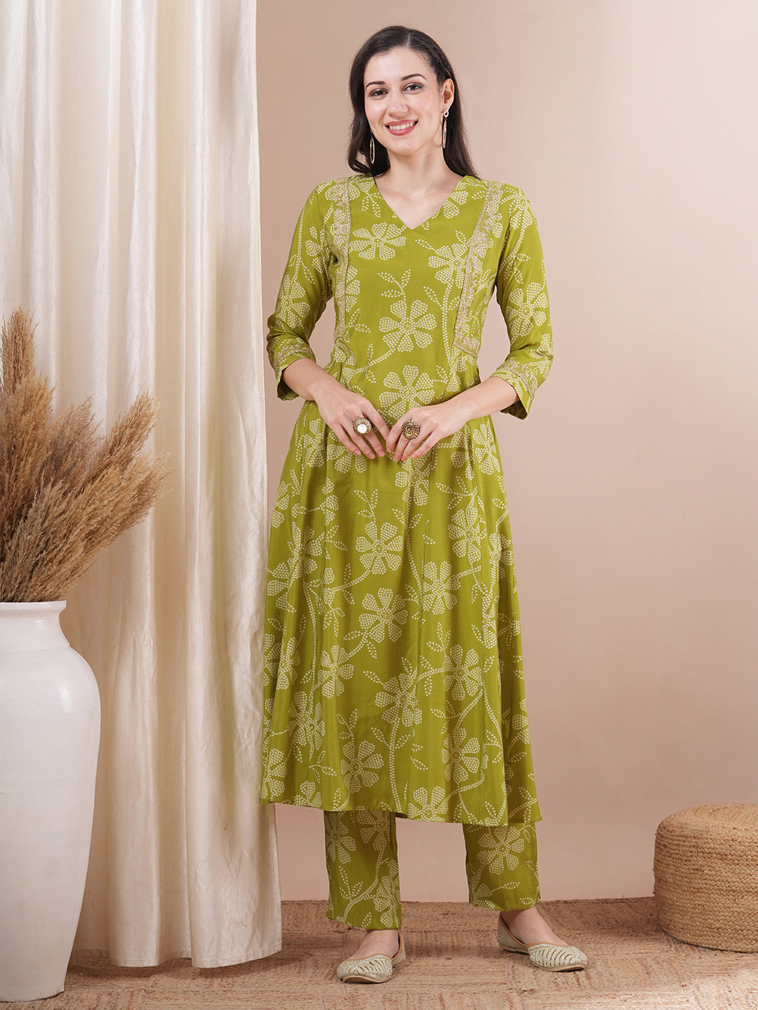 Ethnic Bandhani Printed & Embroidered A-Line Paneled Co-ord Set - Green