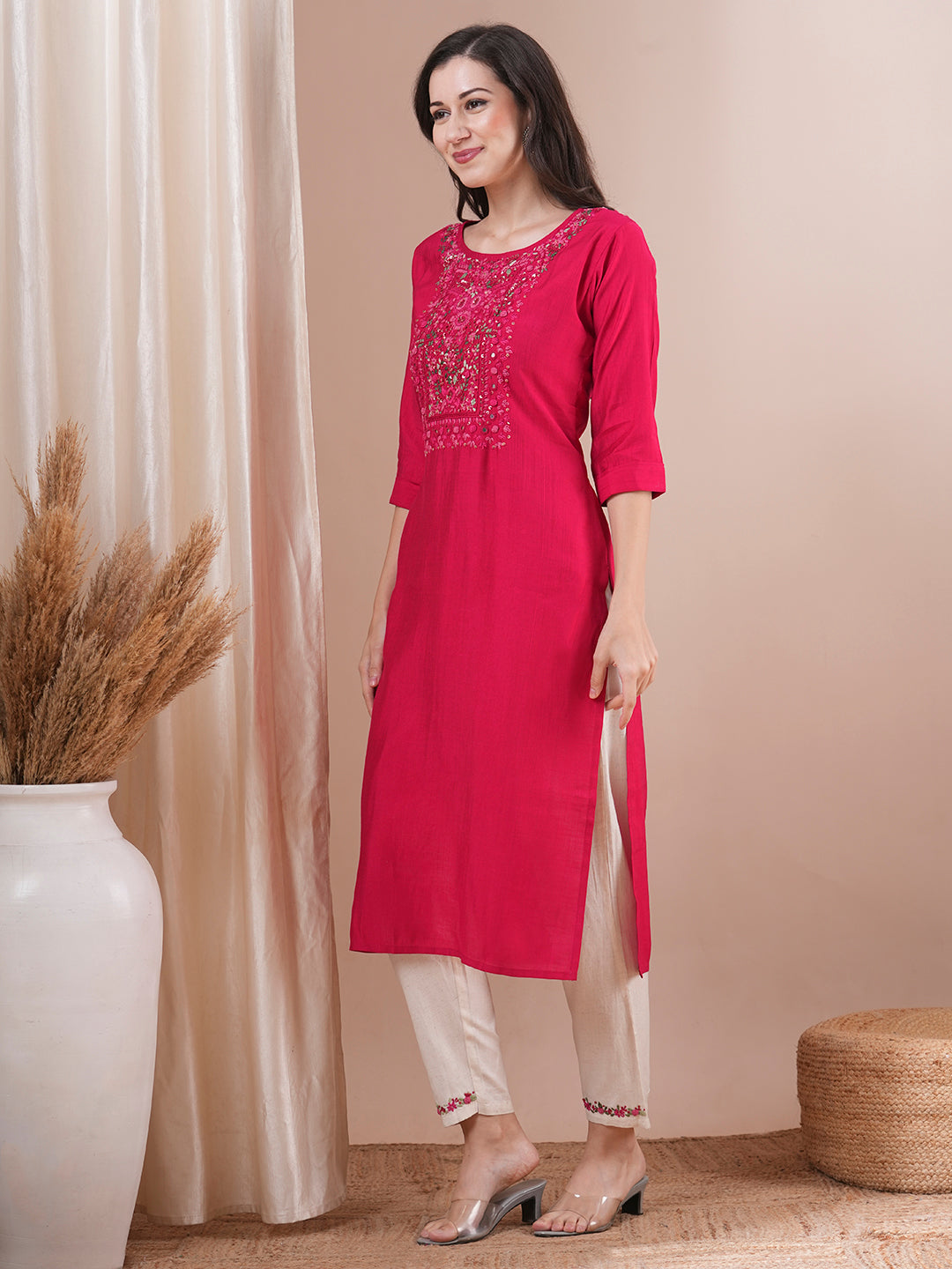 Solid Floral Hand Embroidered Straight Fit Kurta with Pant - Pink