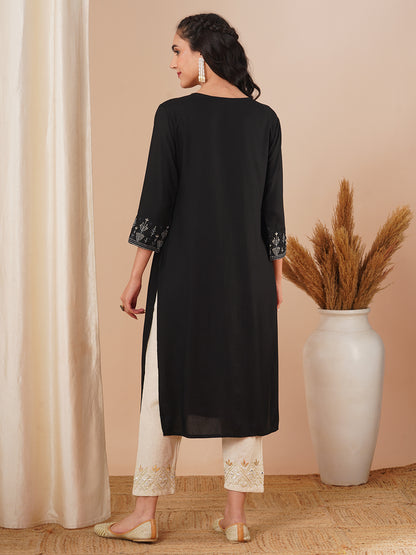 Floral Embroidered Straight Fit Kurta - Black