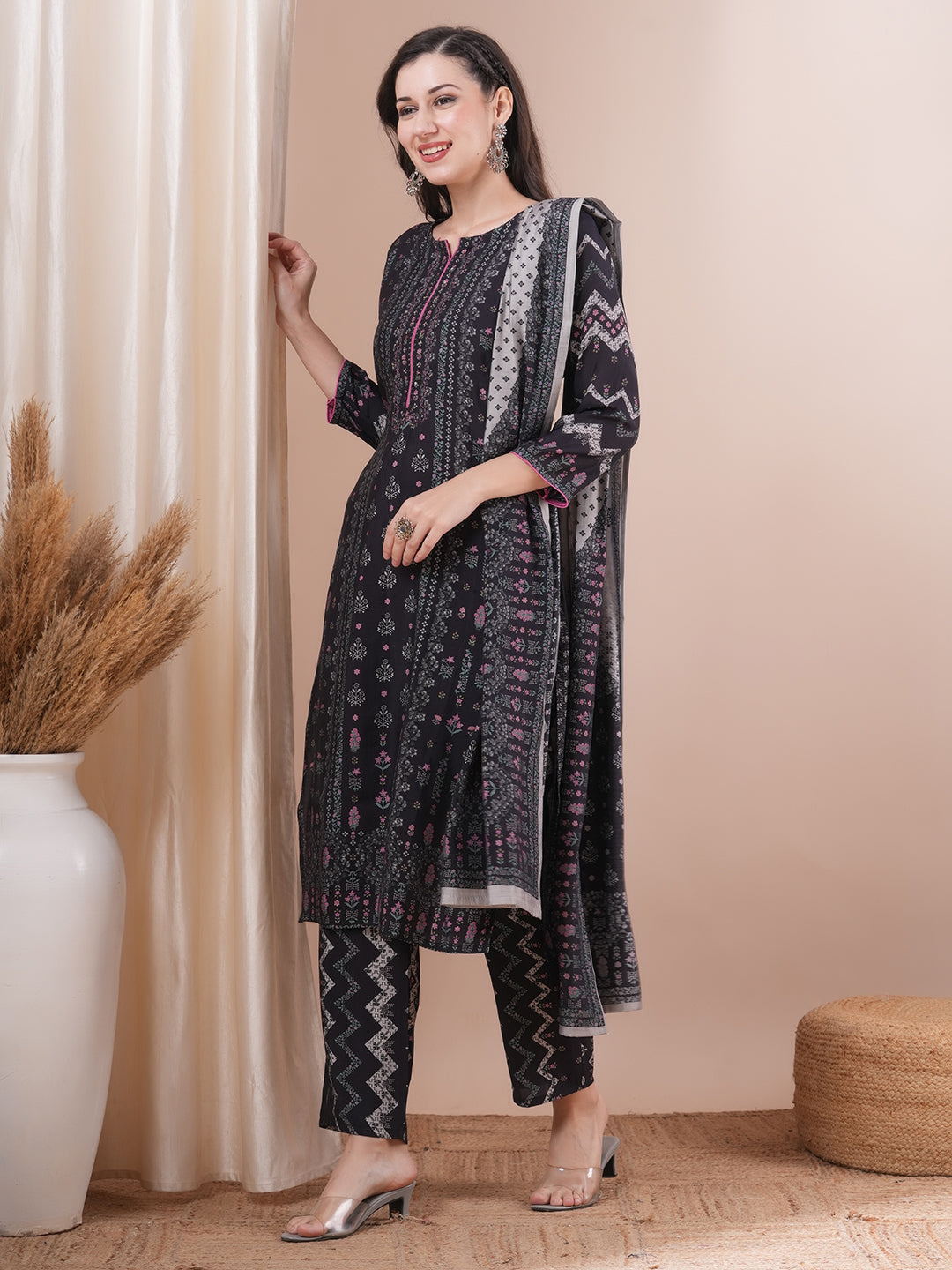 Ethnic Floral Printed Straight Fit Kurta with Pant and Dupatta - Black