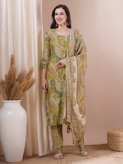 Floral Printed Straight Fit Kurta with Pant & Dupatta - Green