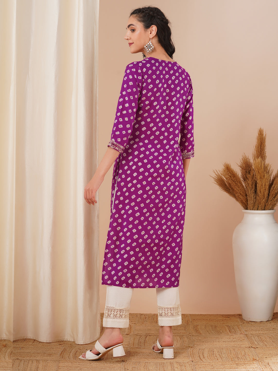 Ethnic Bandhani Foil Printed & Embroidered Straight Fit Kurta - Purple