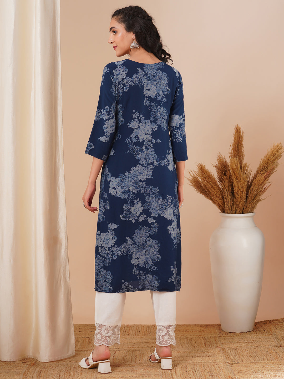 Floral Printed Straight Fit Kurta - Blue